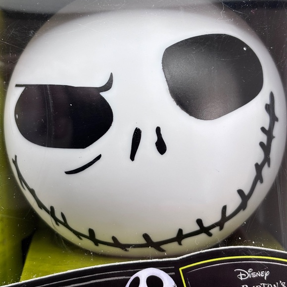New Yahtzee Custom Dice Game Tim Burtons The Nightmare Before Christmas Ages 8+ - Picture 2 of 8